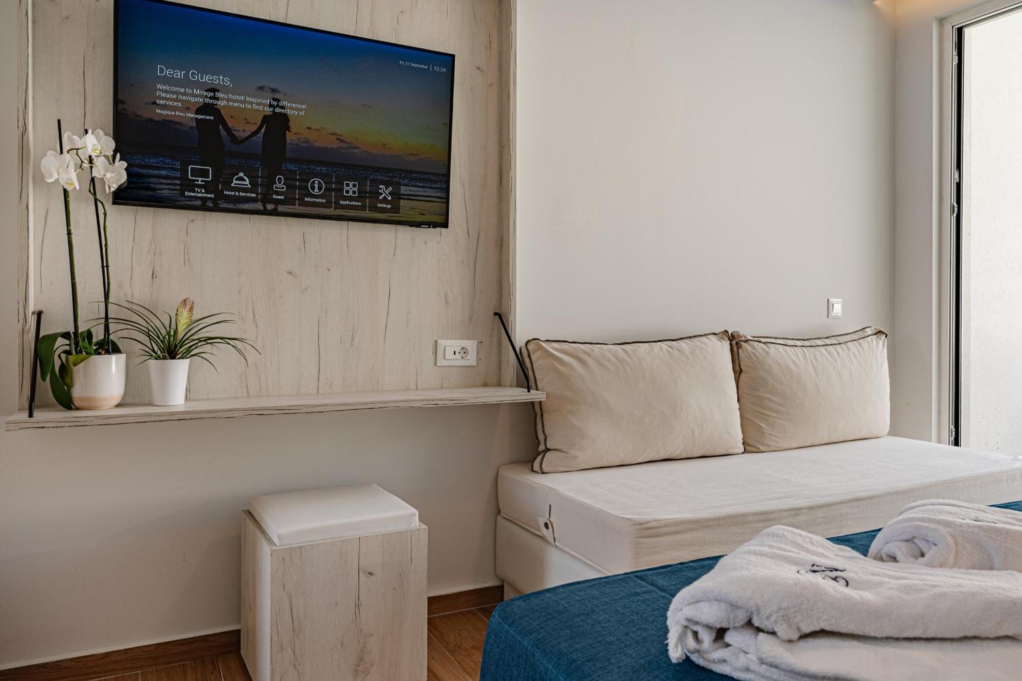 Magique Bleu Suites Трагаки Екстериор снимка