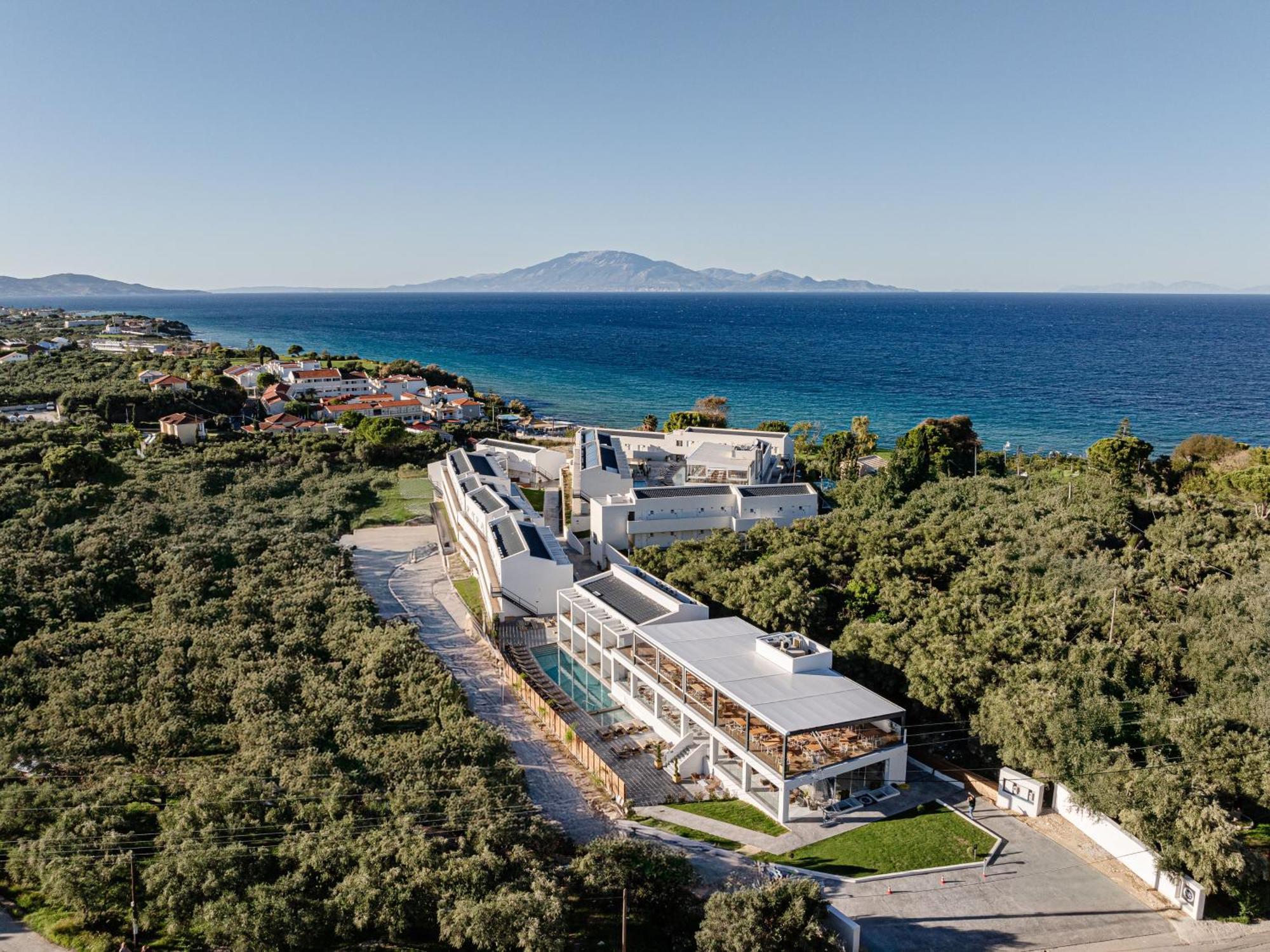 Magique Bleu Suites Трагаки Екстериор снимка